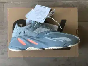  ADIDAS YEEZY BOOST 700 "INERTIA"  ADIDAS YEEZY BOOST 700 "INERTIA - immagine 2