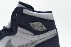  AIR JORDAN 1 RETRO HIGH CO.JP VALIGIA SPECIALE BOX 'MIDNIGHT NAVY' - immagine 5