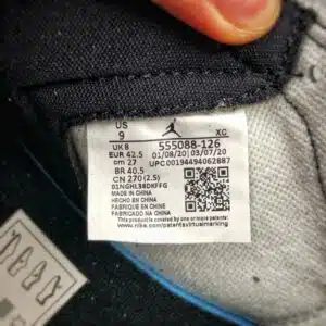 AIR JORDAN 1 RETRO HIGH OG 'GRIGIO FUMO'  - immagine 6