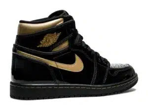 AIR JORDAN 1 RETRO HIGH OG 'NERO ORO METALLICO'  - immagine 3