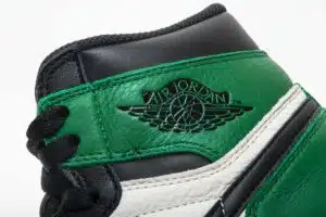 AIR JORDAN 1 RETRO HIGH OG 'PINE GREEN'  - immagine 6