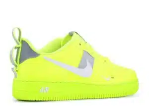  AIR FORCE 1 LOW LV8 UTILITY GS 'VOLT' - immagine 3