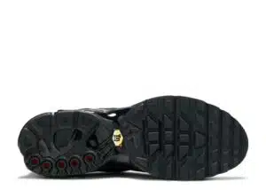 AIR MAX PLUS TN  'TRIPLE BLACK' - immagine 4