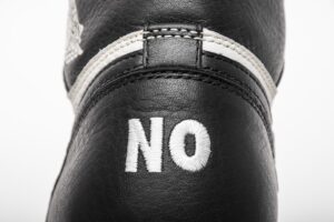 AIR JORDAN 1 RETRO HIGH OG NRG 'NON PER LA RIVENDITA' REPLICA - immagine 3