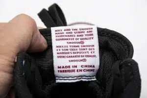 AIR JORDAN 1 RETRO HIGH OG 'FEARLESS'  - immagine 7