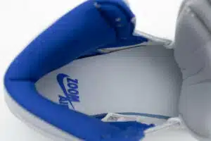 AIR JORDAN 1 RETRO HIGH ZOOM 'RACER BLUE'  - immagine 2