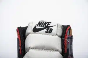 AIR JORDAN RETRO 1 LAKERS  'LA TO CHICAGO' - immagine 3