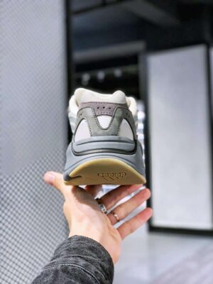 ADIDAS YEEZY BOOST 700 V2 'TEPHRA'  - immagine 4