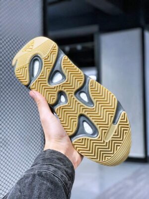 ADIDAS YEEZY BOOST 700 V2 'TEPHRA'  - immagine 3