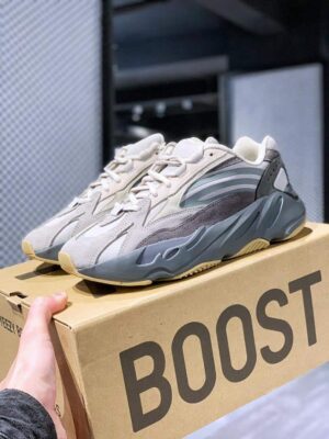 ADIDAS YEEZY BOOST 700 V2 'TEPHRA'  - immagine 2