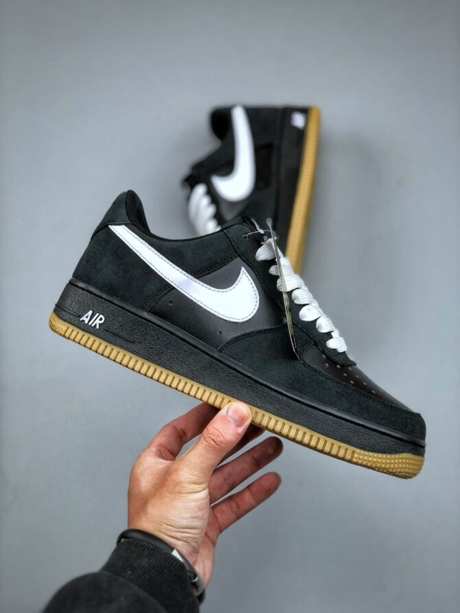 AIR FORCE 1 '07 LV8 REPLICA 'BLACK/GUM' LIGHT 'BROWN/WHITE' - immagine 7