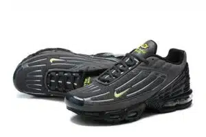 AIR MAX PLUS 3 'NERO VOLT'  - immagine 4