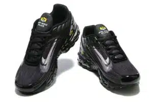  AIR MAX PLUS 3 'STENCIL SWOOSH BLACK' - immagine 4