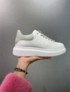 ALEXANDER MCQUEEN OVERSIZED  'BIANCHE E GRIGIE' - immagine 9