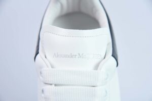 ALEXANDER MCQUEEN OVERSIZED 'BLACK CROCODILE' - immagine 3