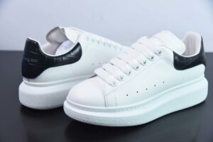 ALEXANDER MCQUEEN OVERSIZED 'BLACK CROCODILE' - immagine 2