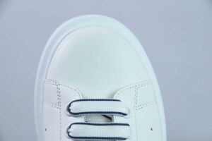 ALEXANDER MCQUEEN STRISCIA 'BIANCO E NERO' - immagine 4