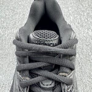 REPLICA BALENCIAGA DEFENDER ‘NERE’ - immagine 4