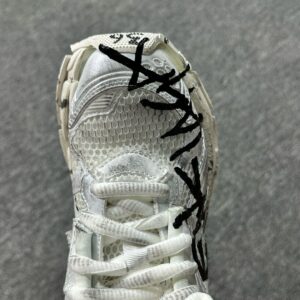 BALENCIAGA RUNNER GRAFFITI 'BIANCHE' - immagine 7