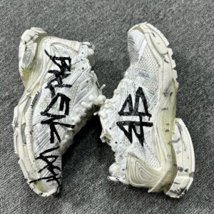 BALENCIAGA RUNNER GRAFFITI 'BIANCHE' - immagine 4