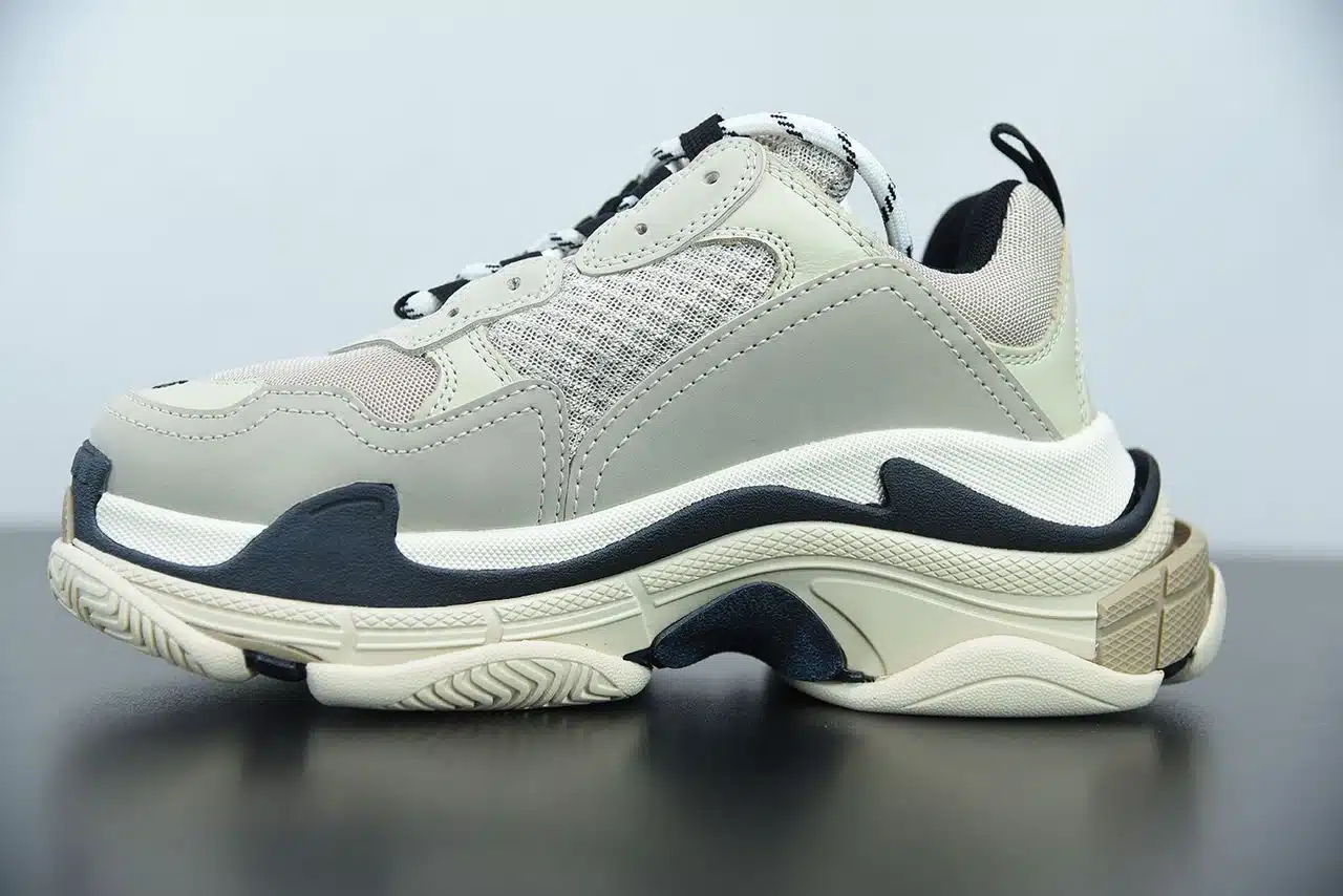 REPLICA BALENCIAGA TRIPLE S TRAINER 'VANILLE' - immagine 3