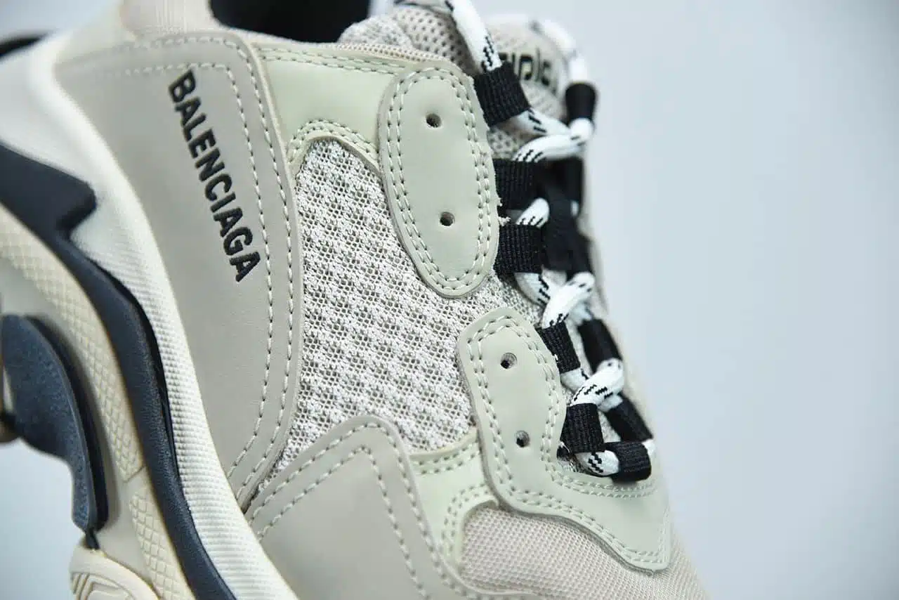 REPLICA BALENCIAGA TRIPLE S TRAINER 'VANILLE' - immagine 2