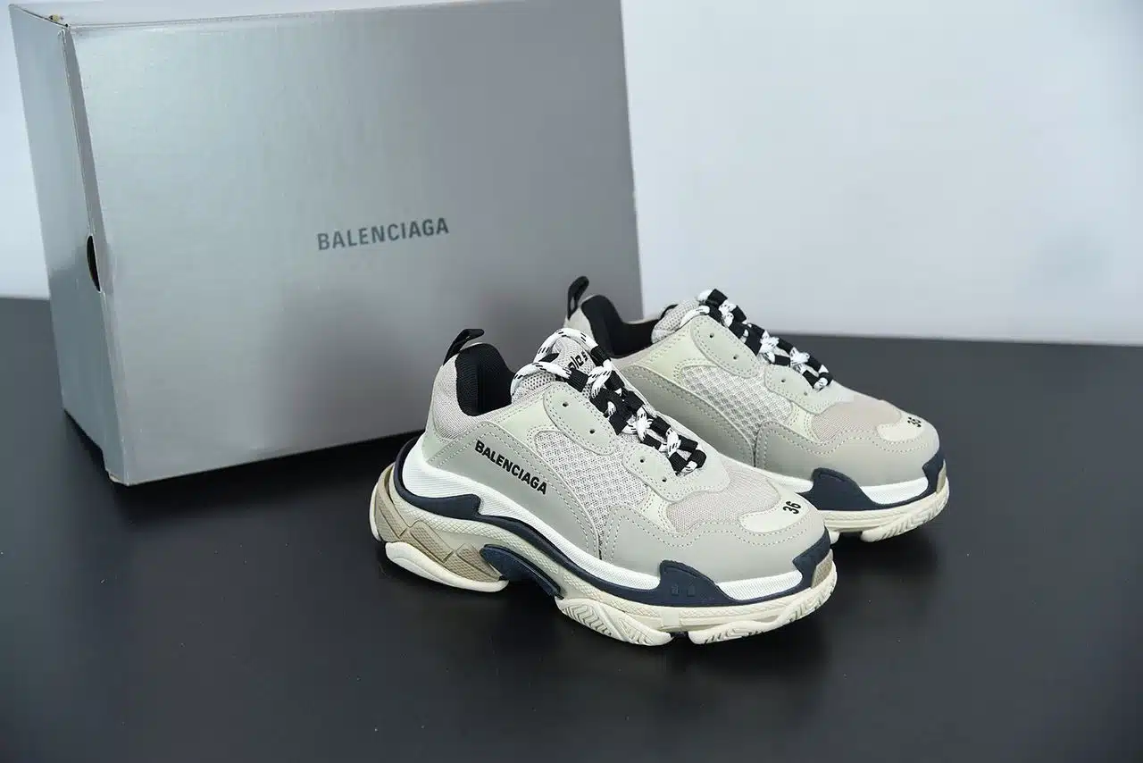 REPLICA BALENCIAGA TRIPLE S TRAINER 'VANILLE' - immagine 8