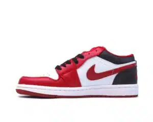  JORDAN 1 LOW BULLS - immagine 6
