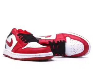  JORDAN 1 LOW BULLS - immagine 5
