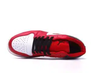  JORDAN 1 LOW BULLS - immagine 2