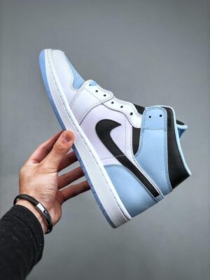 JORDAN 1 MID 'ICE BLUE' - immagine 8