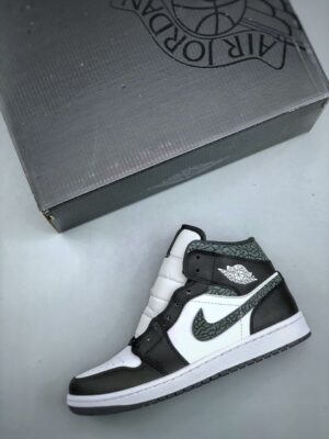 JORDAN 1 MID SE 'PANDA ELEFANTE'  - immagine 8
