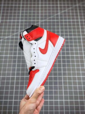  JORDAN 1 RETRO HIGH OG 'HERITAGE' - immagine 5