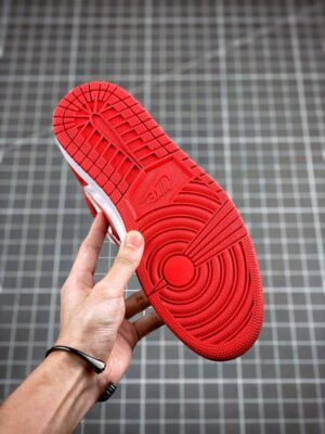  JORDAN 1 RETRO HIGH OG 'HERITAGE' - immagine 4