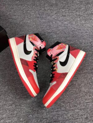 JORDAN 1 RETRO HIGH 'SPIDER-MAN ACROSS THE SPIDER-VERSE' - immagine 5