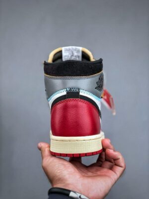  JORDAN 1 RETRO HIGH 'UNION LA CHICAGO' SHADOW - immagine 4