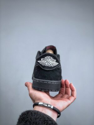  JORDAN 1 RETRO LOW TRAVIS SCOTT 'BLACK PHANTOM' - immagine 4