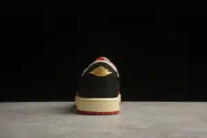 JORDAN 1 RETRO LOW 'TROPHY ROOM AWAY'  - immagine 3