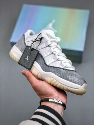 JORDAN 11 RETRO LOW 'YEAR OF THE SNAKE'  - immagine 6