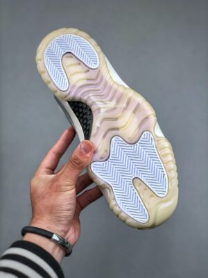 JORDAN 11 RETRO LOW 'YEAR OF THE SNAKE'  - immagine 4