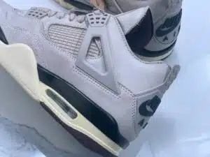 JORDAN 4 RETRO A MA MANIÉRE ‘WHILE YOU WERE SLEEPING’ REPLICA - immagine 2