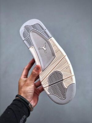  JORDAN 4 RETRO 'FROZEN MOMENTS' - immagine 3