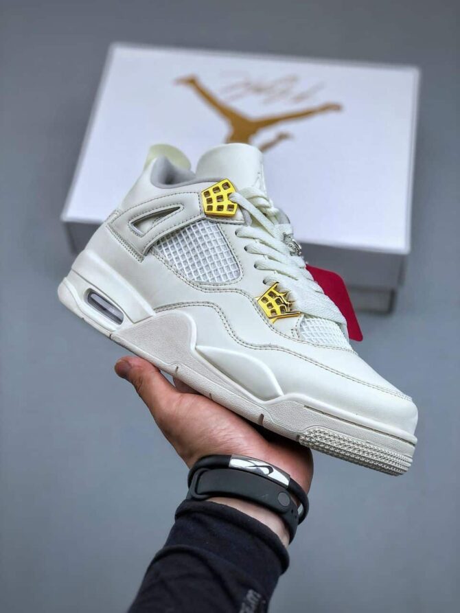 JORDAN 4 RETRO 'METALLIC GOLD' REPLICA - immagine 9