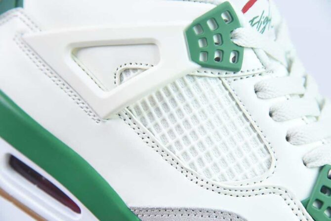 JORDAN 4 RETRO SB 'PINE GREEN' REPLICA - immagine 4