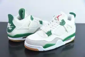 JORDAN 4 RETRO SB 'PINE GREEN'  - immagine 2