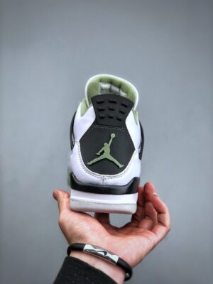 REPLICA JORDAN 4 RETRO 'SEAFOAM' - immagine 4