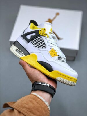  JORDAN 4 RETRO ‘VIVID SULFUR’ - immagine 9
