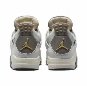 AIR JORDAN 4 SE 'CRAFT PHOTON DUST' REPLICA - immagine 3