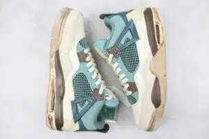JORDAN 4 PERSONALIZZATO 'SNORLAX'  - immagine 7