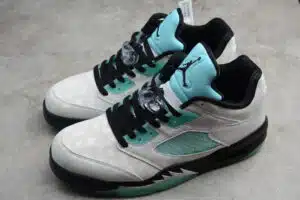  JORDAN 5 RETRO 'GREEN ISLAND' - immagine 2